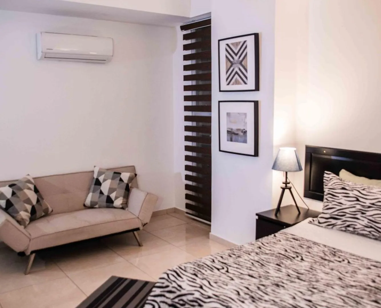 Eclectic Gorgeous, Modern 3 Levels Penthouse Apartment Santo Domingo
